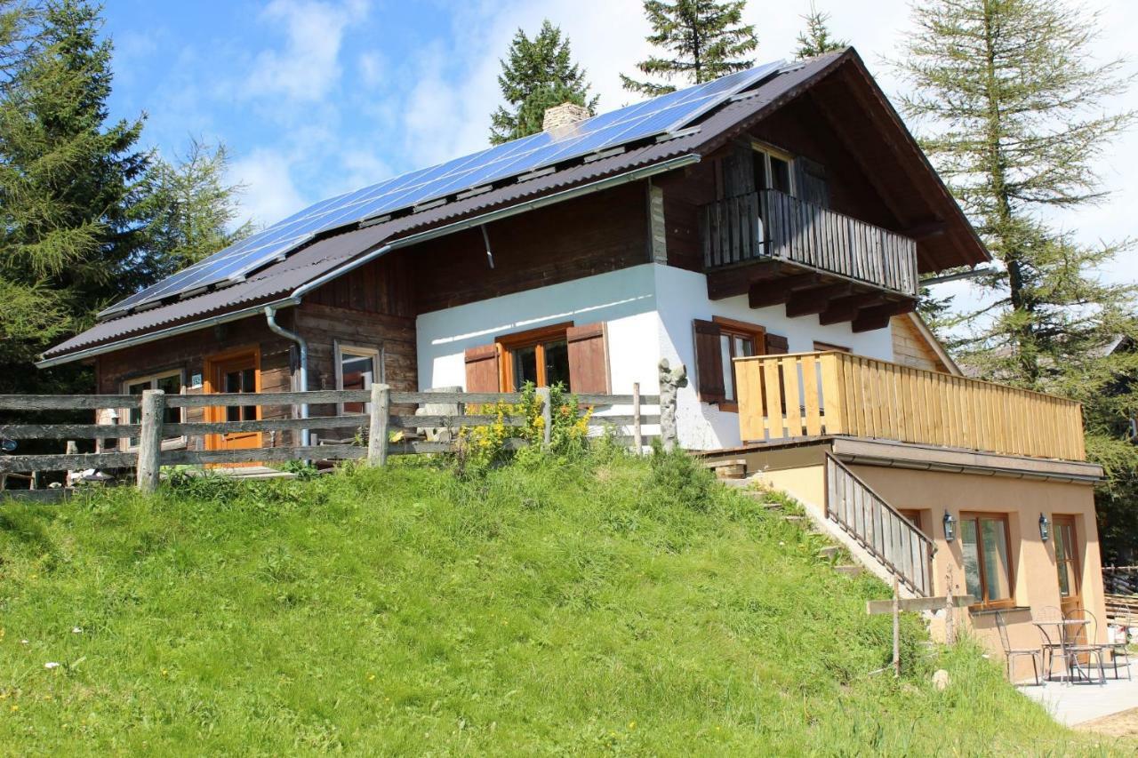 Gartenwohnung Auf Der Sommeralm ザンクト・カトライン・アム・オッフェネック エクステリア 写真